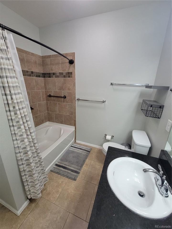 9637 East 5th Avenue - Photo 7 of 8