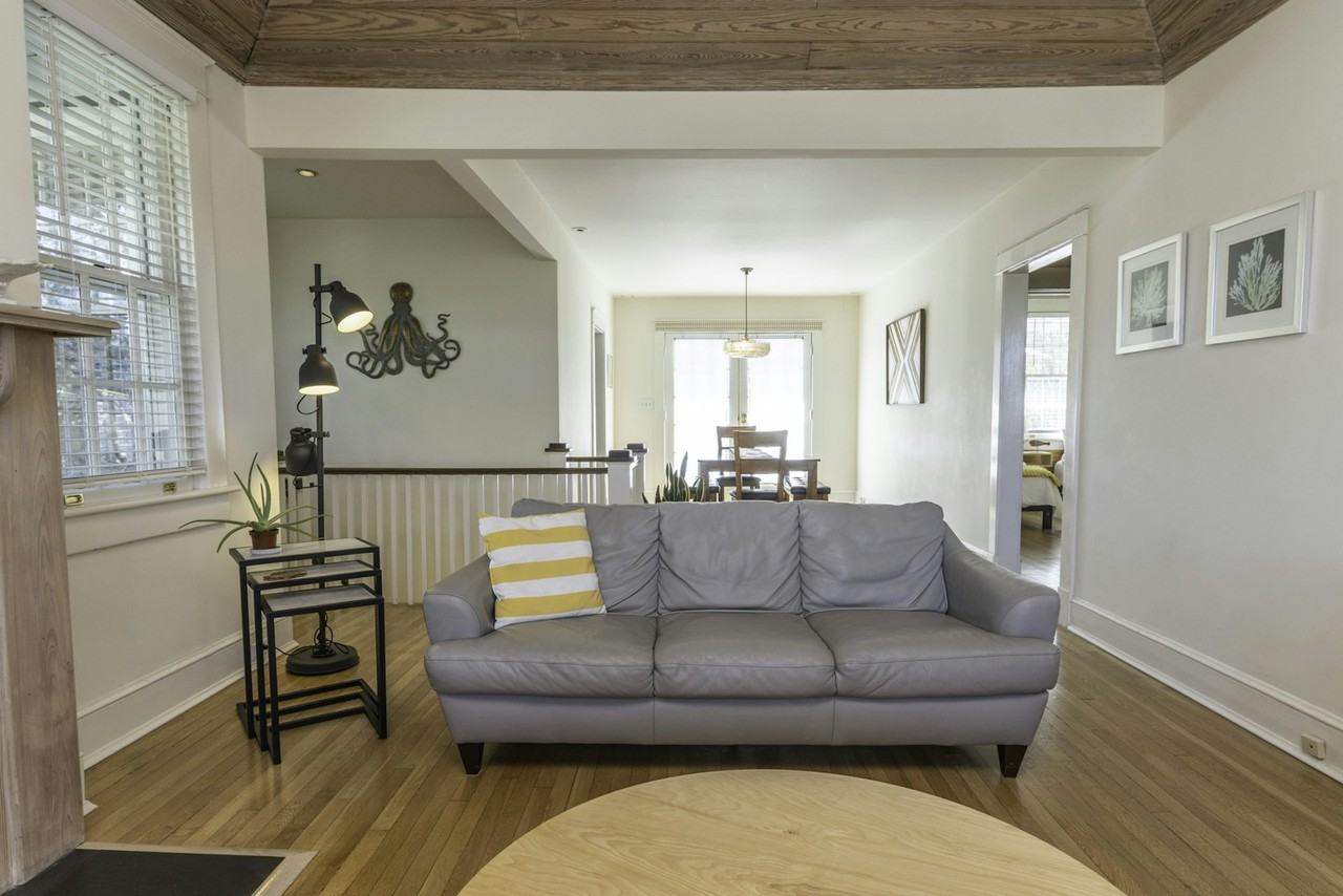 318 27th Street, Unit A Sandpiper - Photo 6 of 33