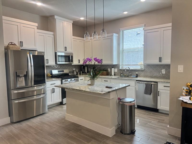 632 Mooney Dr - Photo 2 of 15