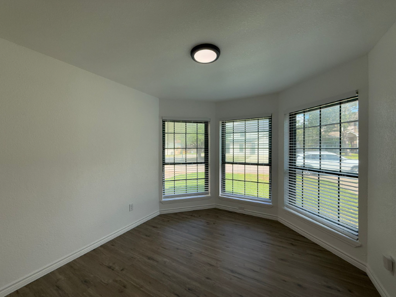 6406 Gray Rdg - Photo 2 of 14