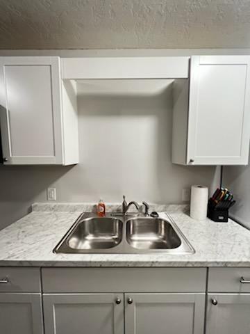1050 Scott Street - Photo 3 of 7