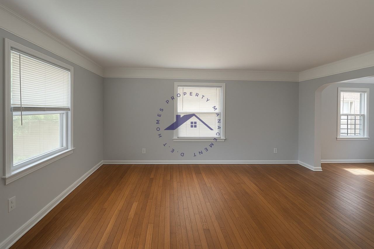 17500 2nd Avenue - Photo 2 of 9