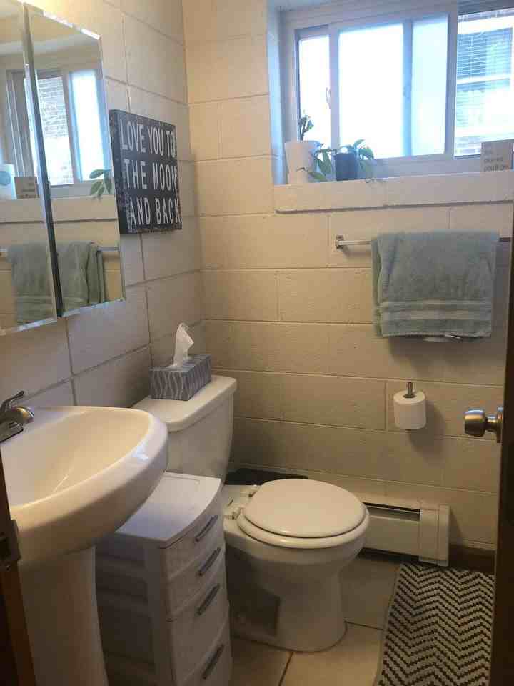 JDSM W 2860 32nd Ave LLC - Photo 3 of 48