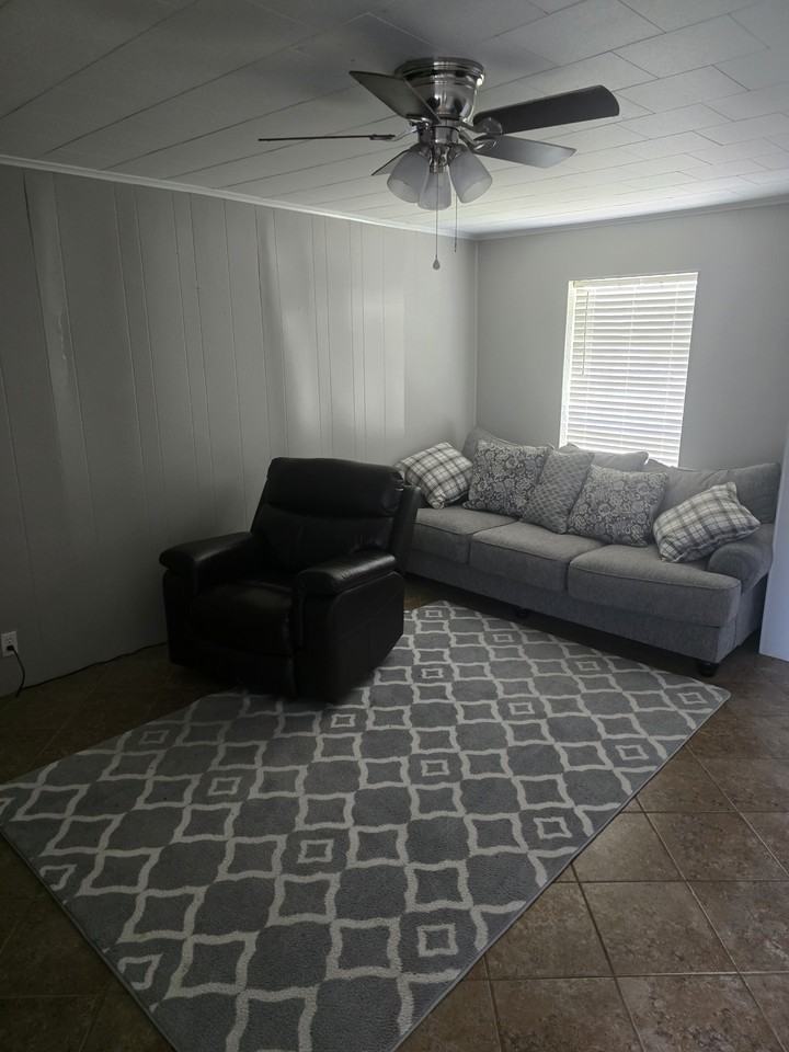 Warren Street Complex - Photo 3 of 9