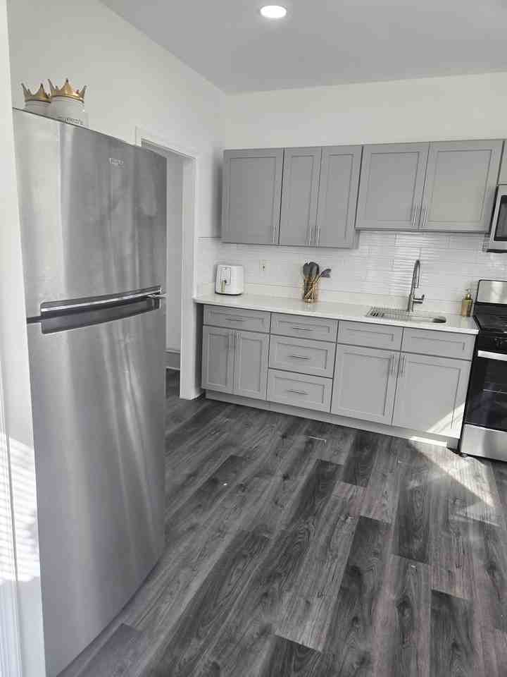 1205 Herbert Street - Photo 2 of 14