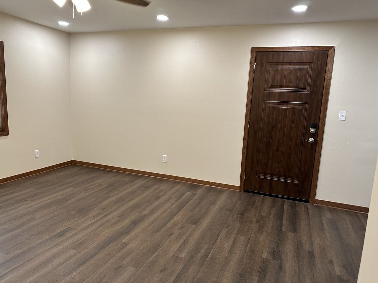 855 Birch - Photo 2 of 18