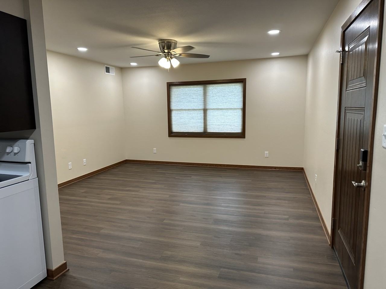 855 Birch - Photo 6 of 18