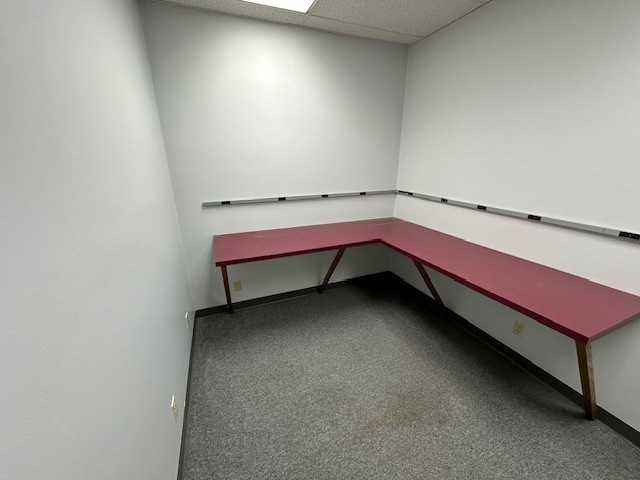 210 N Cascade - Photo 5 of 6