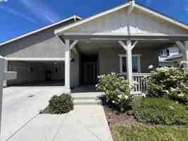 featured image of 935 Grimsby Ln