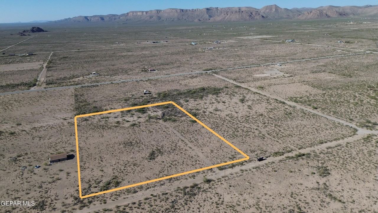 17501 Lemuel Cir - Photo 5 of 16