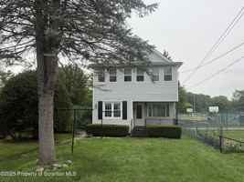 featured image of 1906 Farr St #2