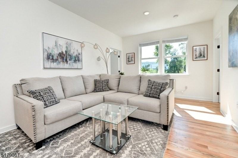 610 Mill St #430 - Photo 5 of 14