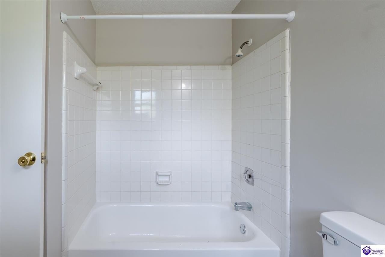 209 N Woodland Dr #15 - Photo 7 of 18