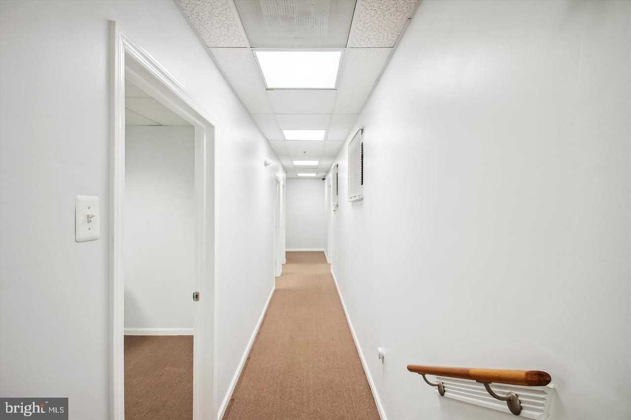 8740 Cherry Ln - Photo 4 of 14