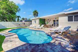 1228 Johnson St - Photo 1 of 1