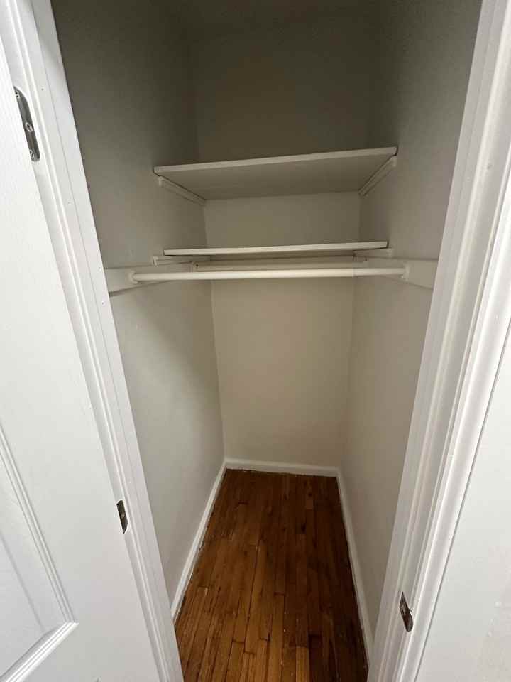 Roberts Ave - Photo 3 of 8