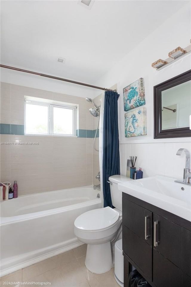 5901 Ne 4th Ave #1 - Photo 3 of 12