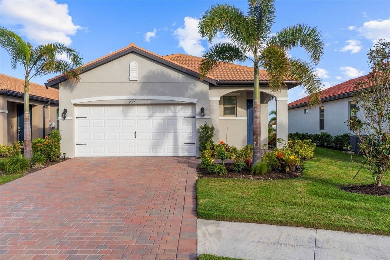 256 Teramo Way - Photo 2 of 40