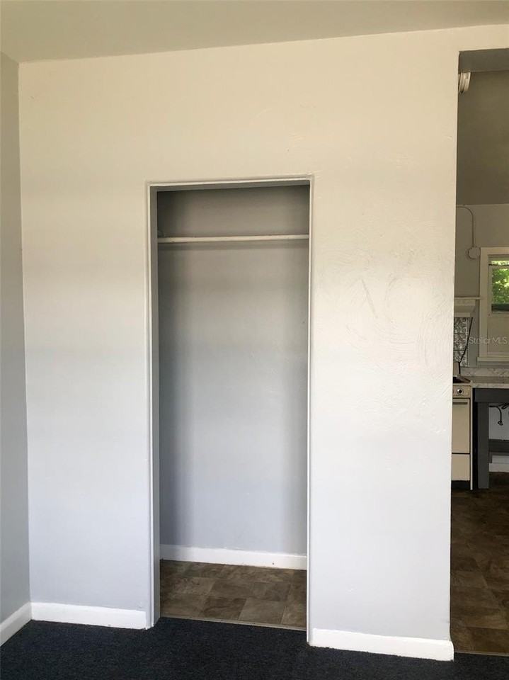 1401 E Alfred St #3 - Photo 6 of 12