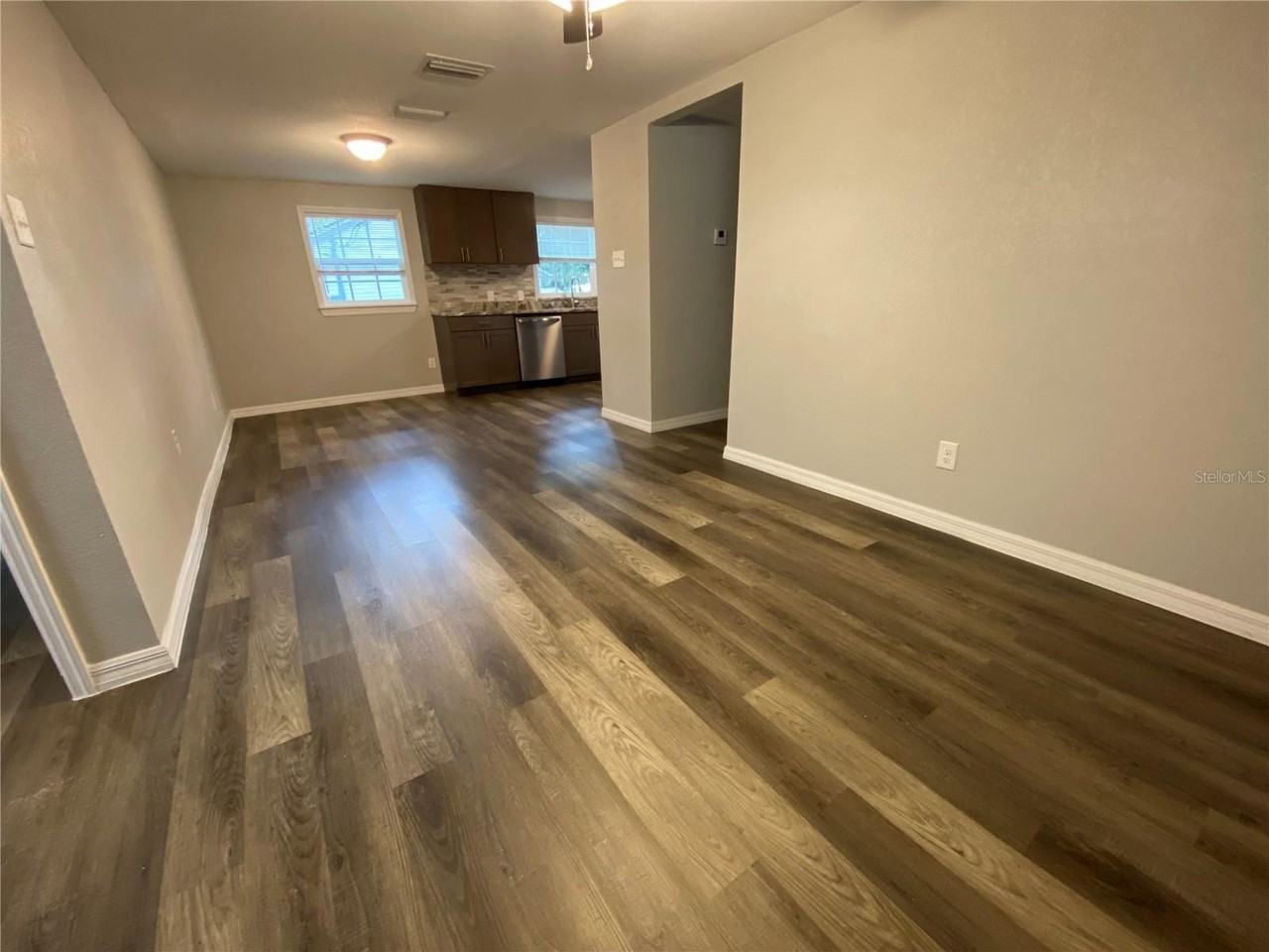 4609 5th Street - Photo 5 of 43