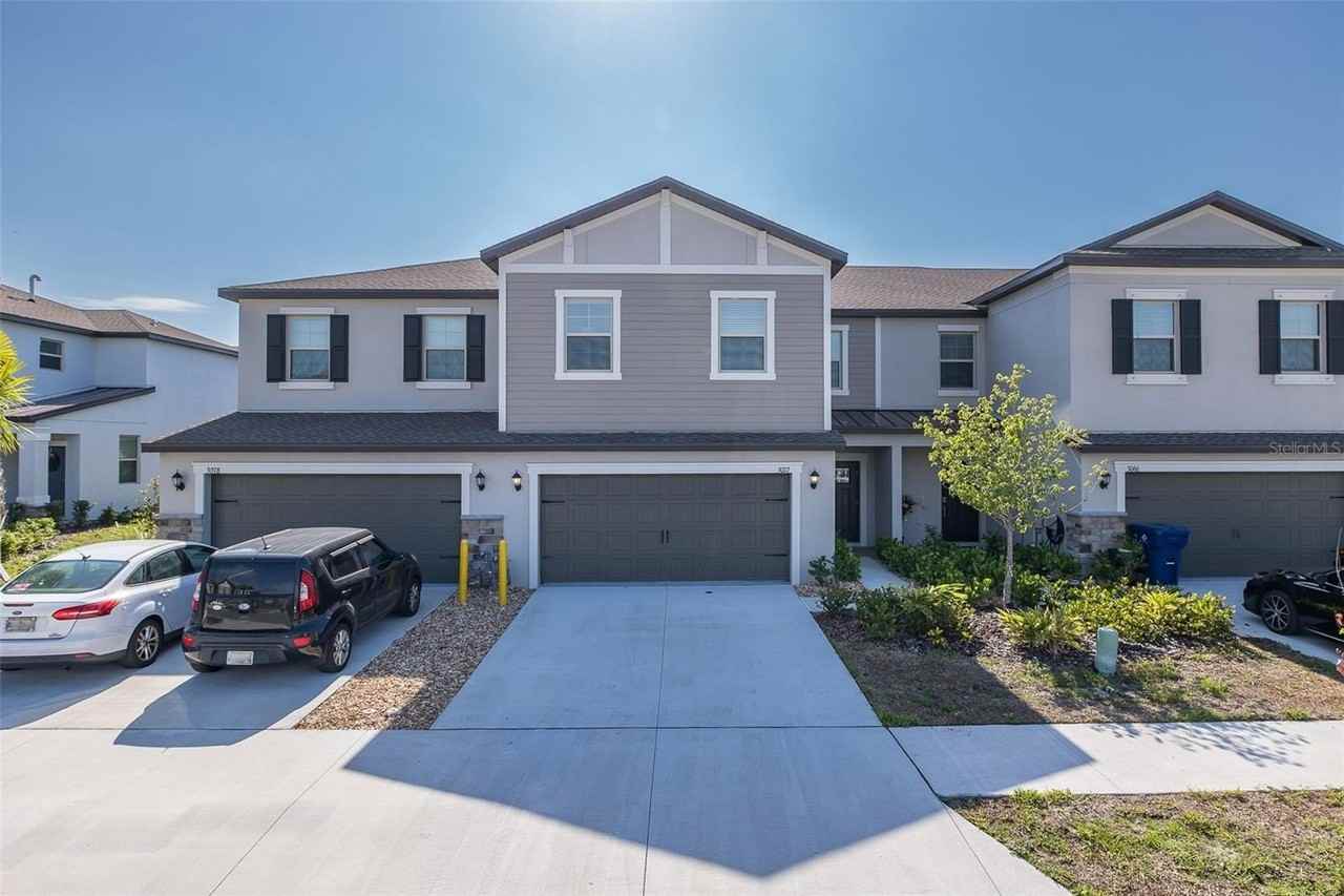 3072 Hover Hall Ln - Photo 2 of 50