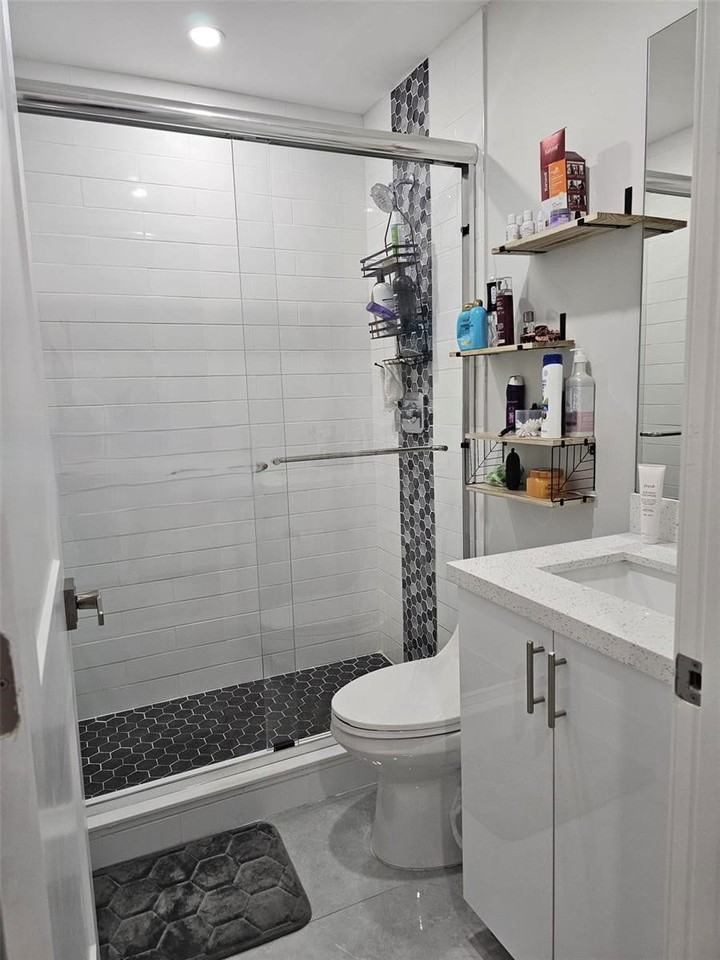 Sw 177th Ave - Photo 6 of 8