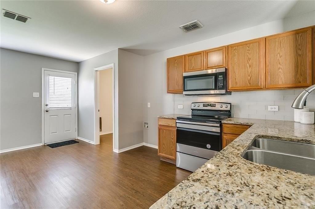 909 Poncho Lane - Photo 5 of 27