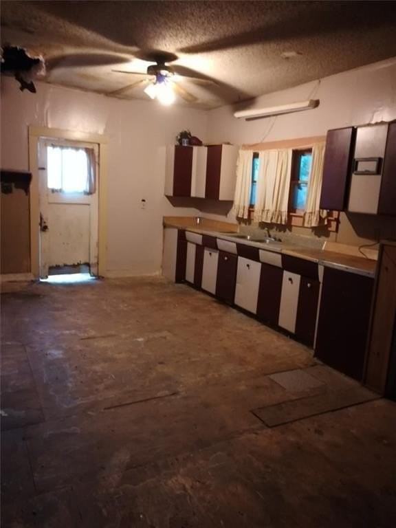 457 W Main St - Photo 6 of 7