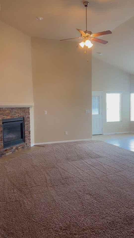 1110 Cerrillos Avenue - Photo 3 of 23