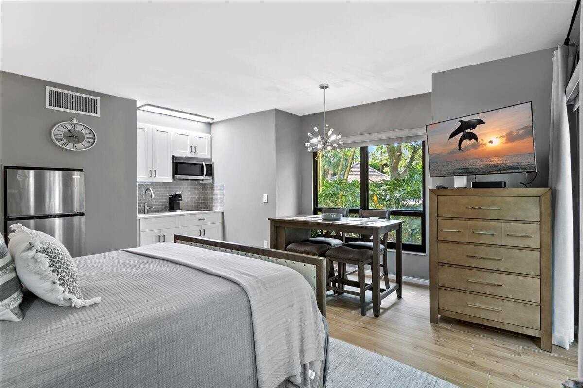 13334 Polo Club Rd #232 - Photo 4 of 20