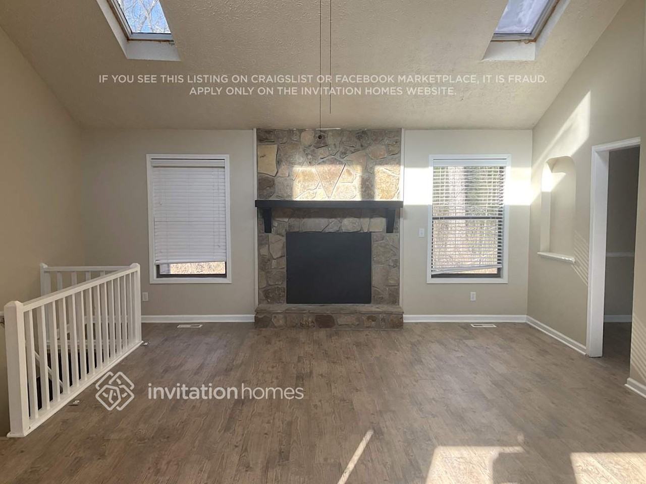 2199 Mohawk Trl - Photo 2 of 12