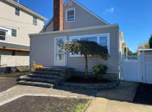 2319 Hampton Ave - Photo 1 of 1