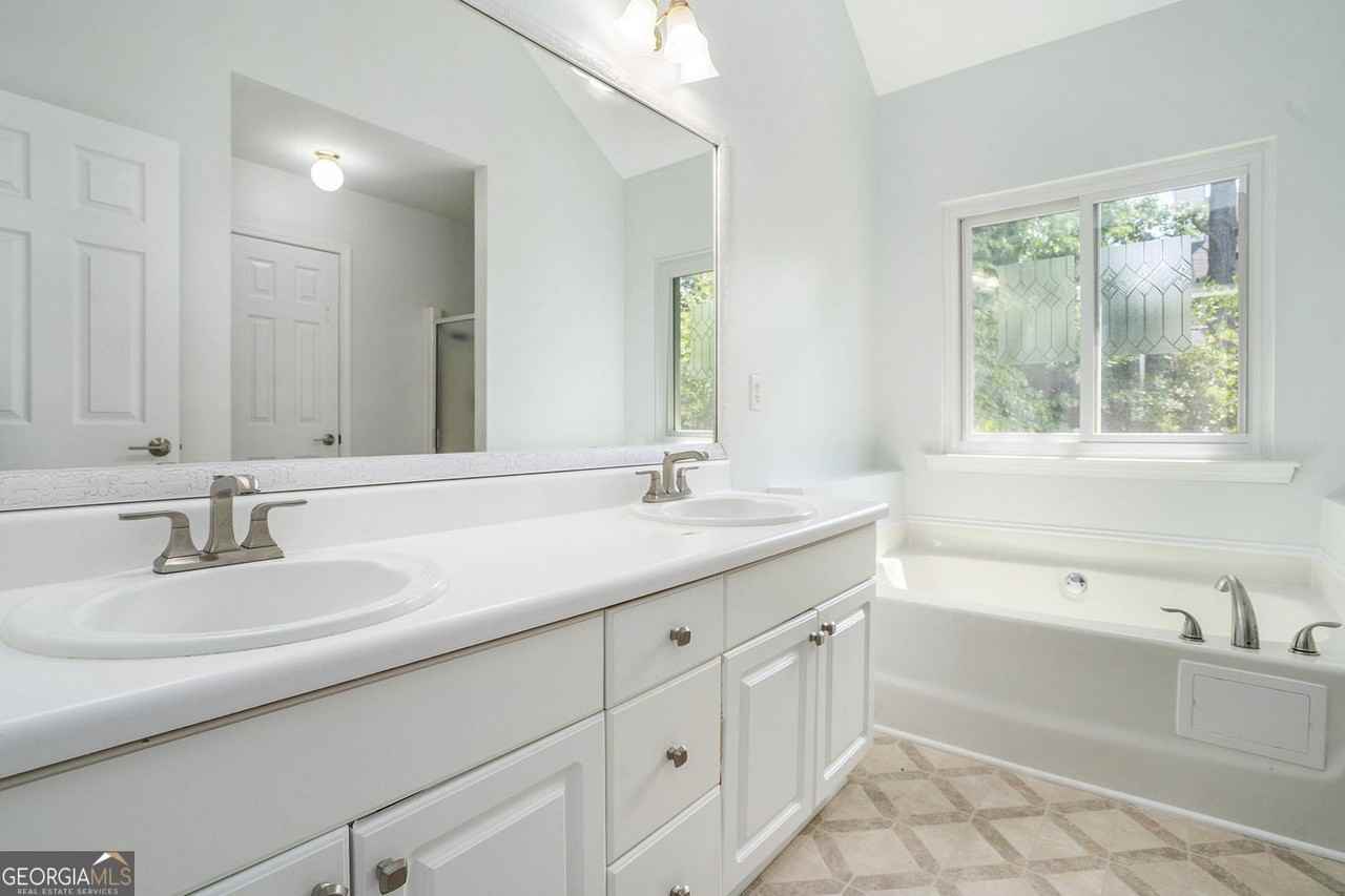 2121 Cumberland Creek Trl Sw - Photo 7 of 15