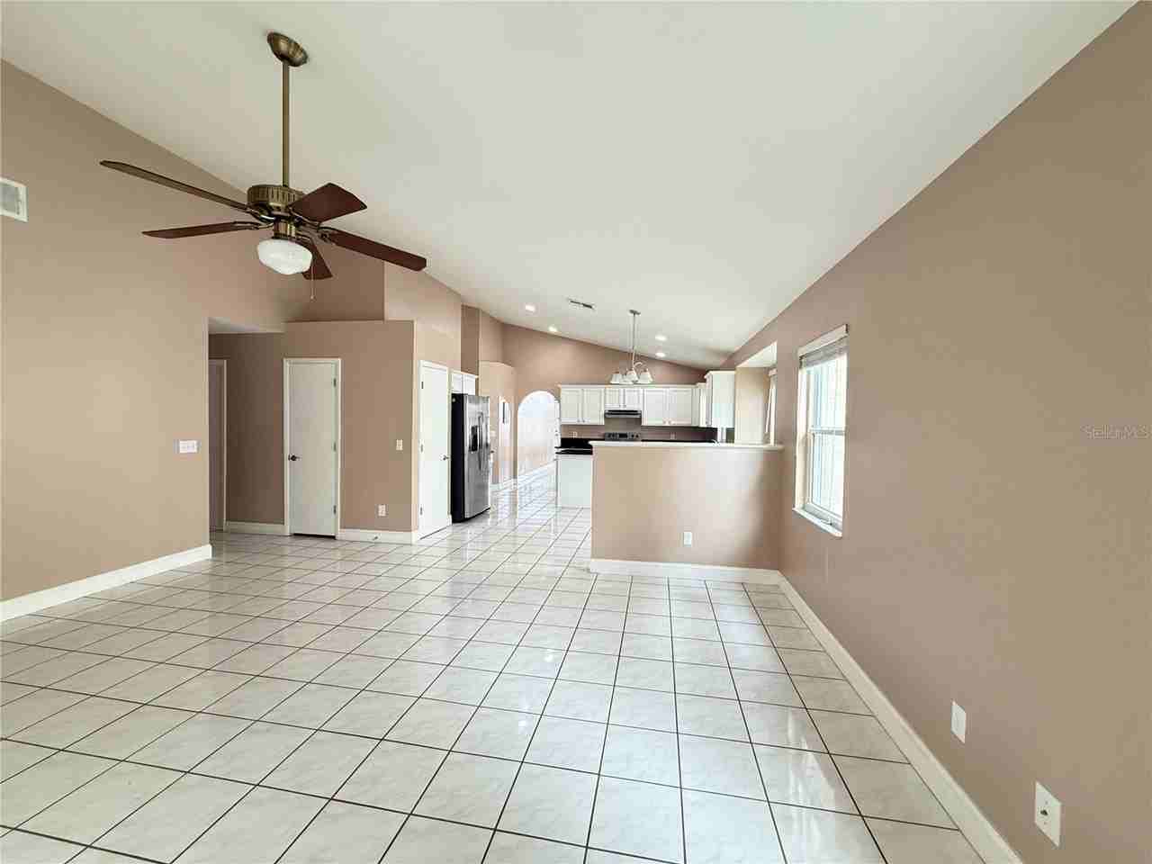 12543 Newfield Drive - Photo 4 of 19