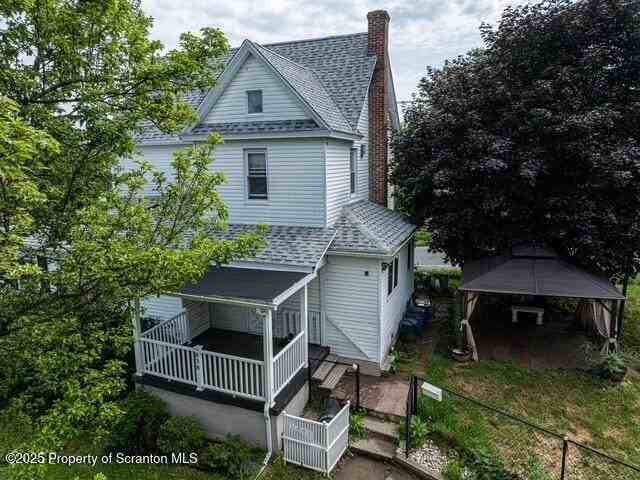 838 George St - Photo 5 of 47