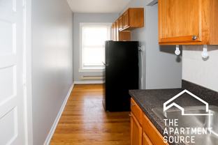 3267 W Wrightwood Ave #1AA - Photo 1 of 1