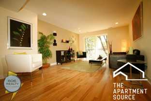 6954 N Greenview Ave #104 - Photo 1 of 1