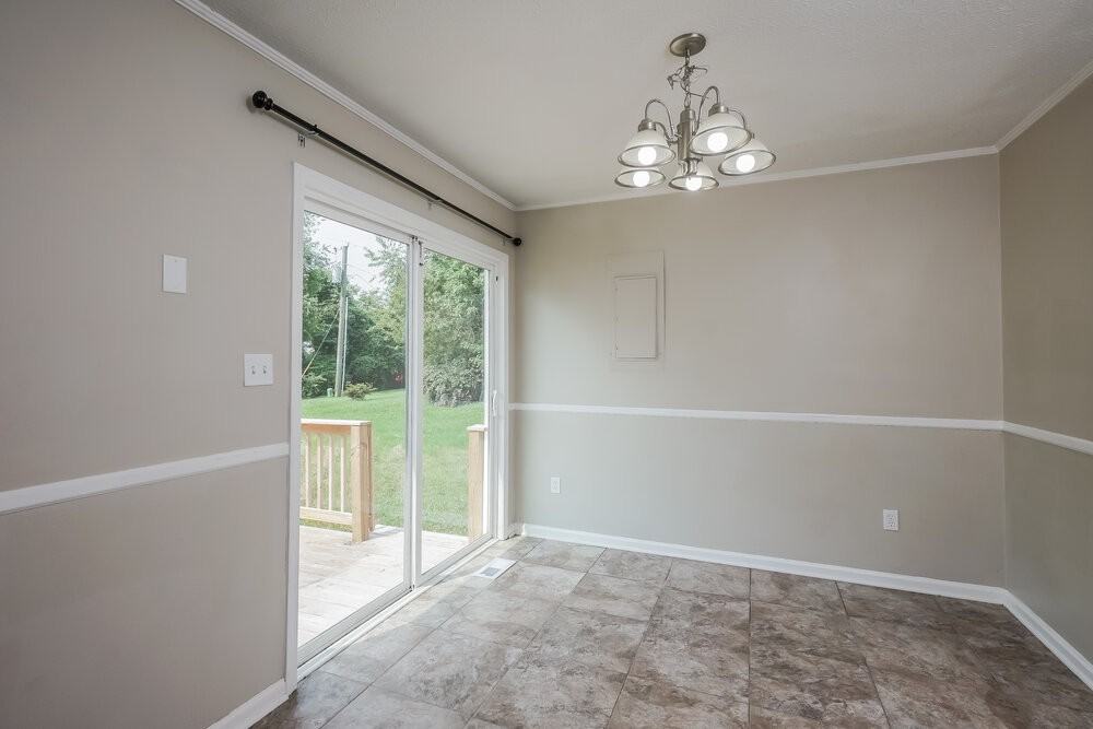 127 Agin Way - Photo 7 of 25
