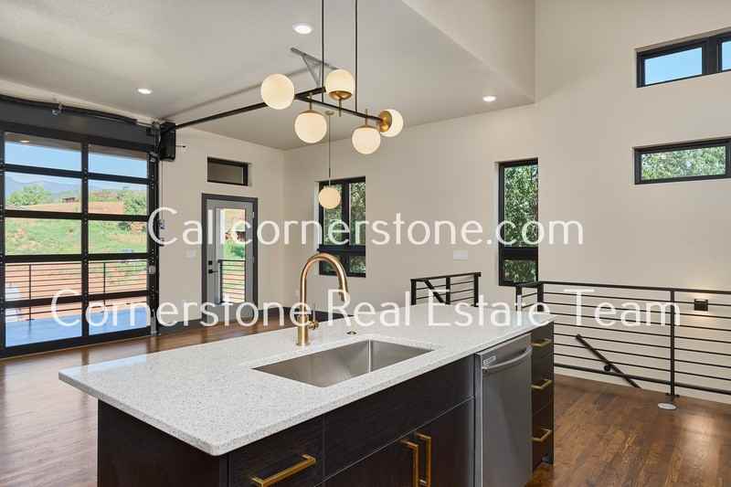 3135 Trenton Park Grv - Photo 2 of 27