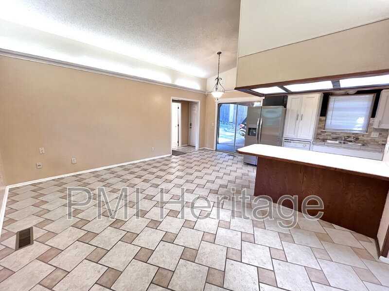 44 Billingsley Dr - Photo 5 of 18