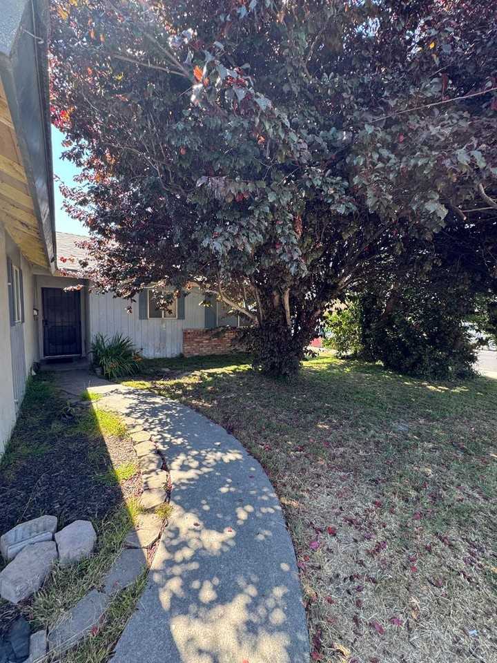 501 S Q St - Photo 2 of 17