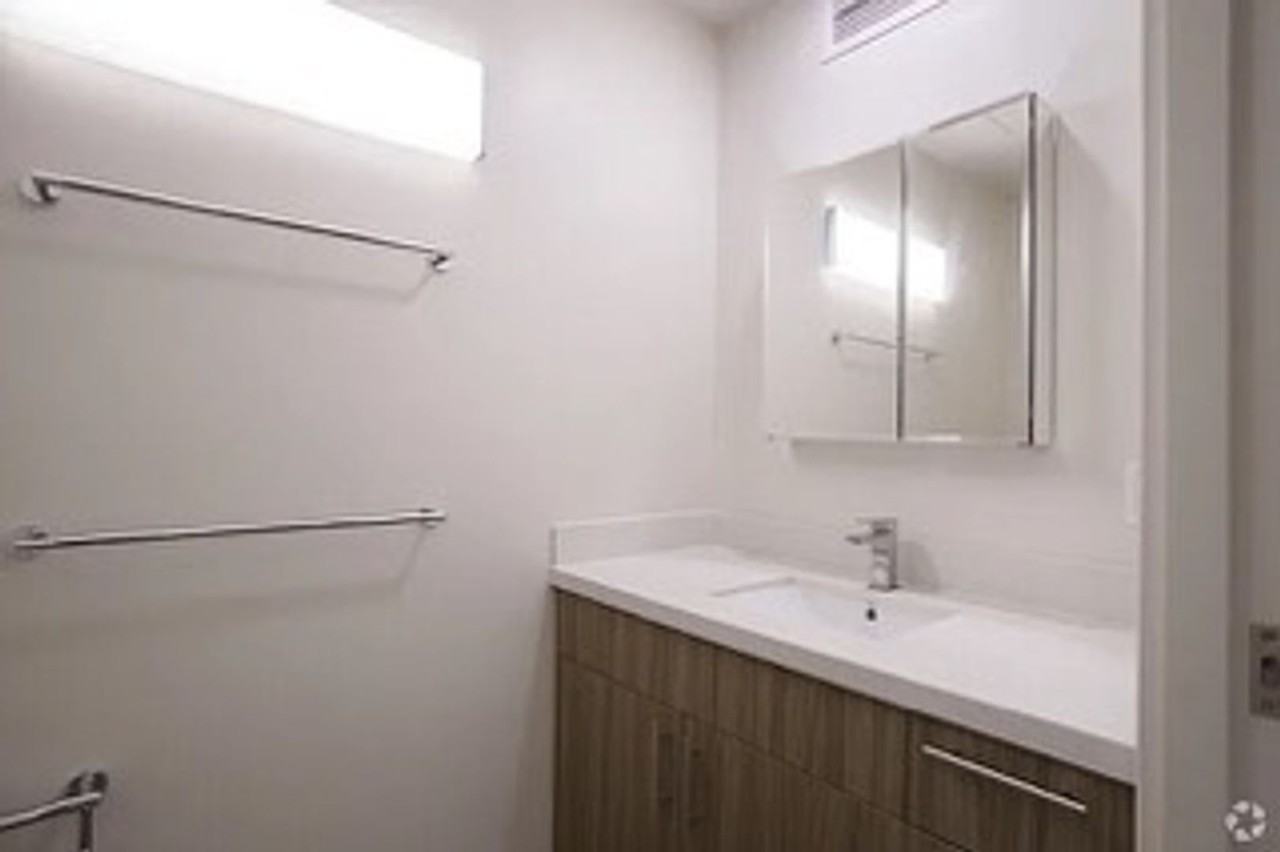 2711 Shattuck Ave - Photo 7 of 11