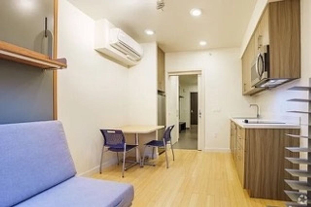 2711 Shattuck Ave - Photo 2 of 11