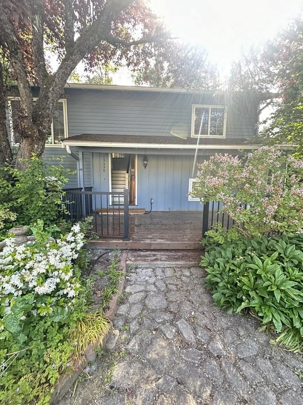 12430 98th Ave Ne - Photo 2 of 29