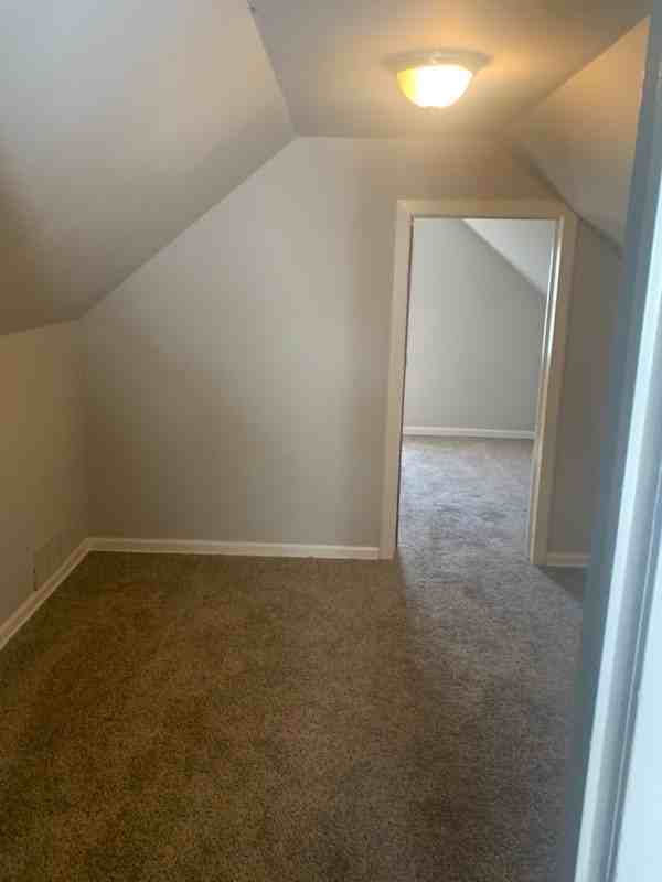 24528 Grove Ave - Photo 4 of 13