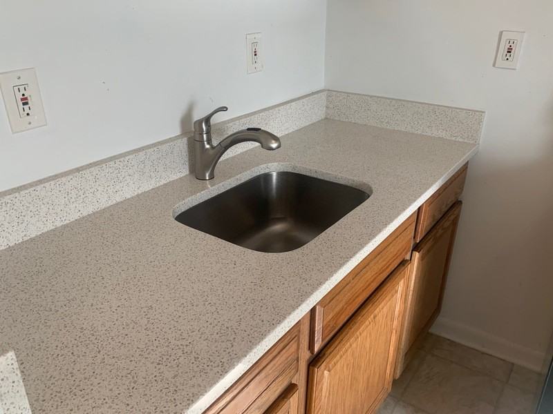 24528 Grove Ave - Photo 5 of 13