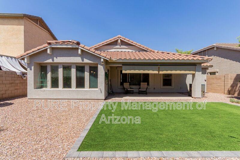 2611 E Ridge Creek Rd - Photo 3 of 37