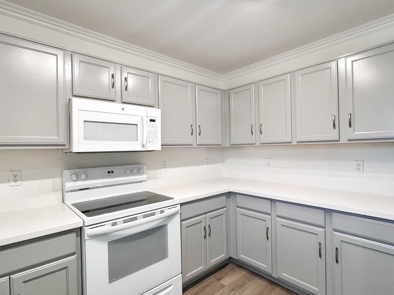 1444 W Roosevelt Ave - Photo 6 of 15