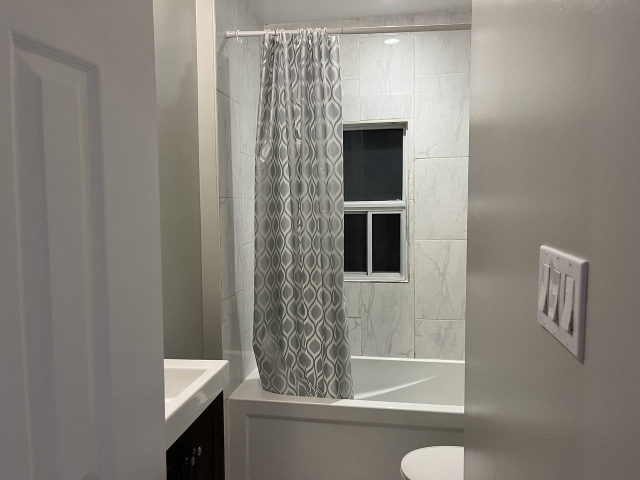 367 Kipling Avenue - Photo 5 of 6