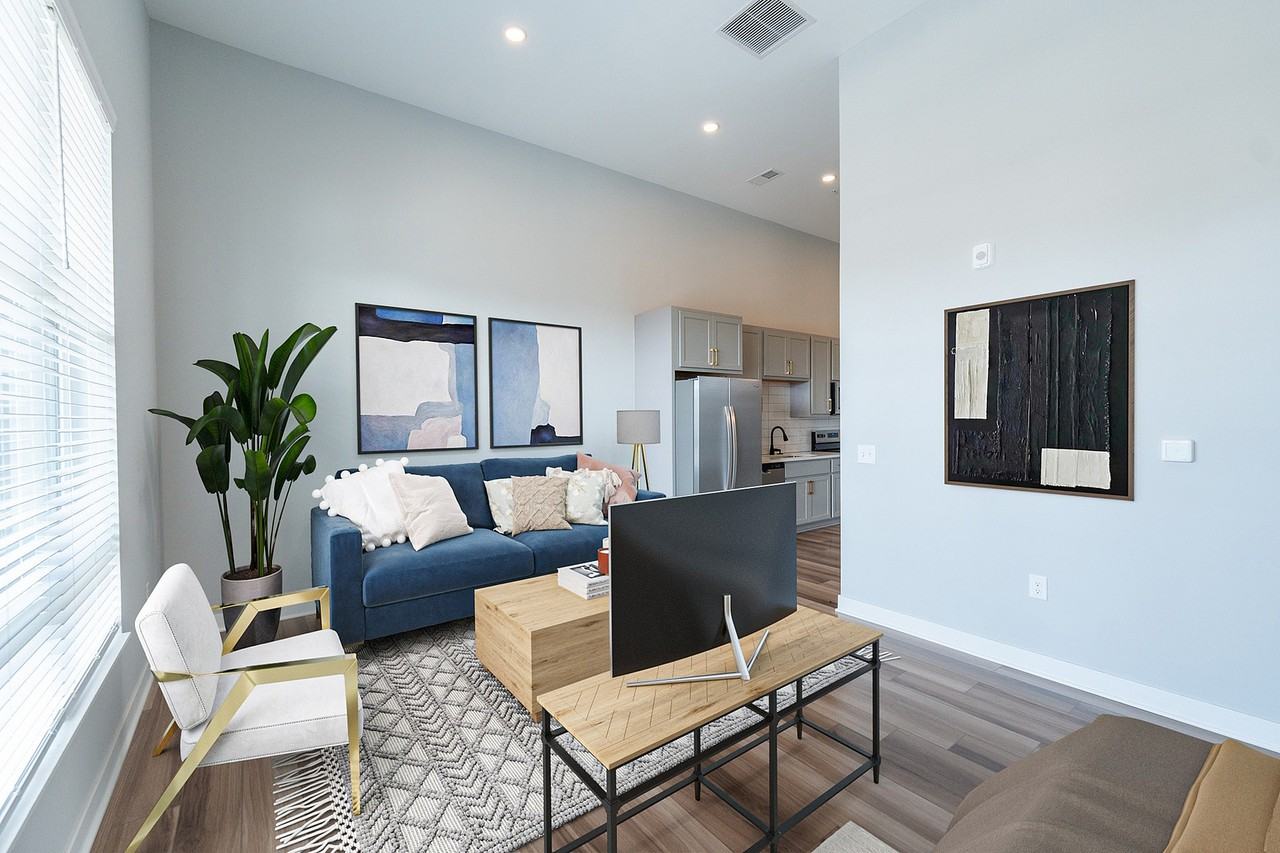 4th & 5th Apartments - Photo 6 of 43